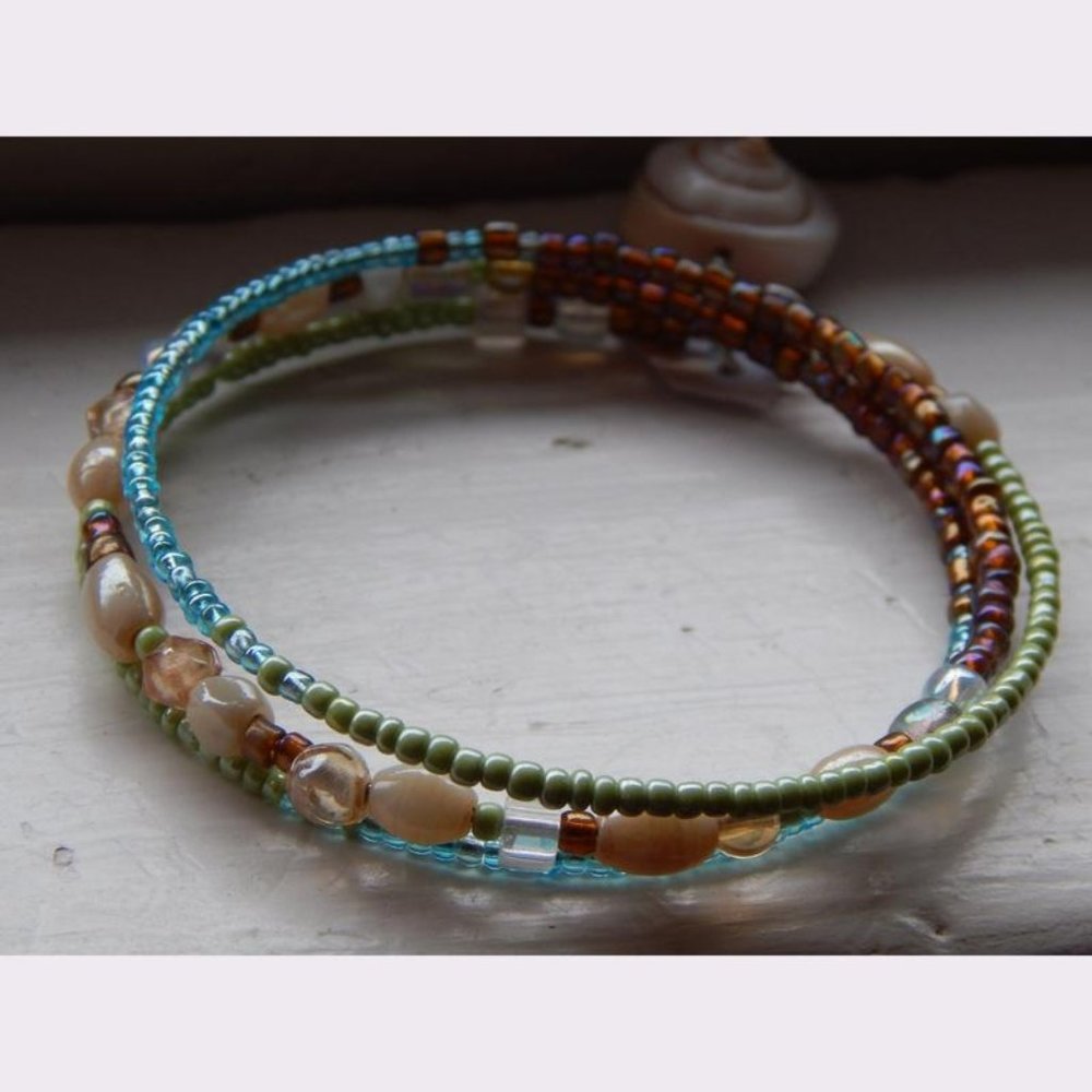 "By The Sea" Memory Wire Wrap Bracelet - OOAK./New